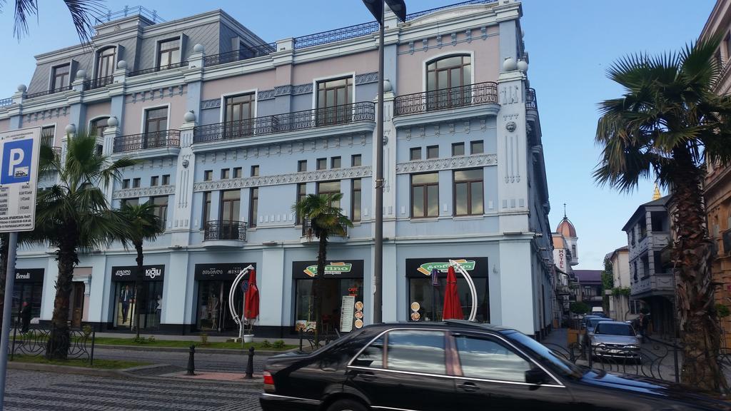 Nini'S Apartments Batumi Zewnętrze zdjęcie